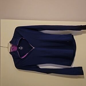 Active semi-fitted athletic purple pullover, XS